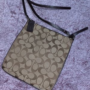 Crossbody coach bag